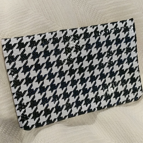 Ipsy bag - Picture 4 of 6